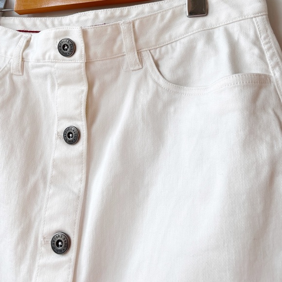 Brooks Brothers White Button down Denim Skirt - high waisted - Picture 7 of 8
